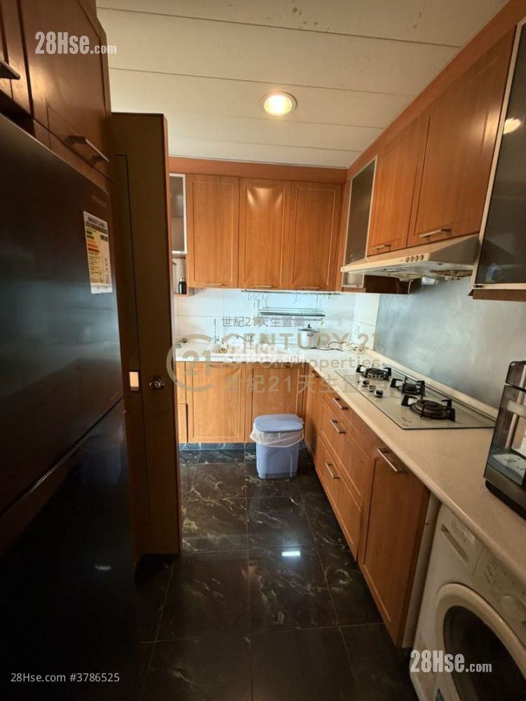 爱琴海岸 售盘 4 房 , 2 浴室 811 平方尺