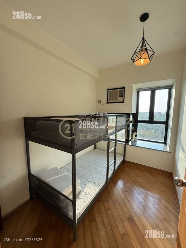 爱琴海岸 售盘 4 房 , 2 浴室 811 平方尺