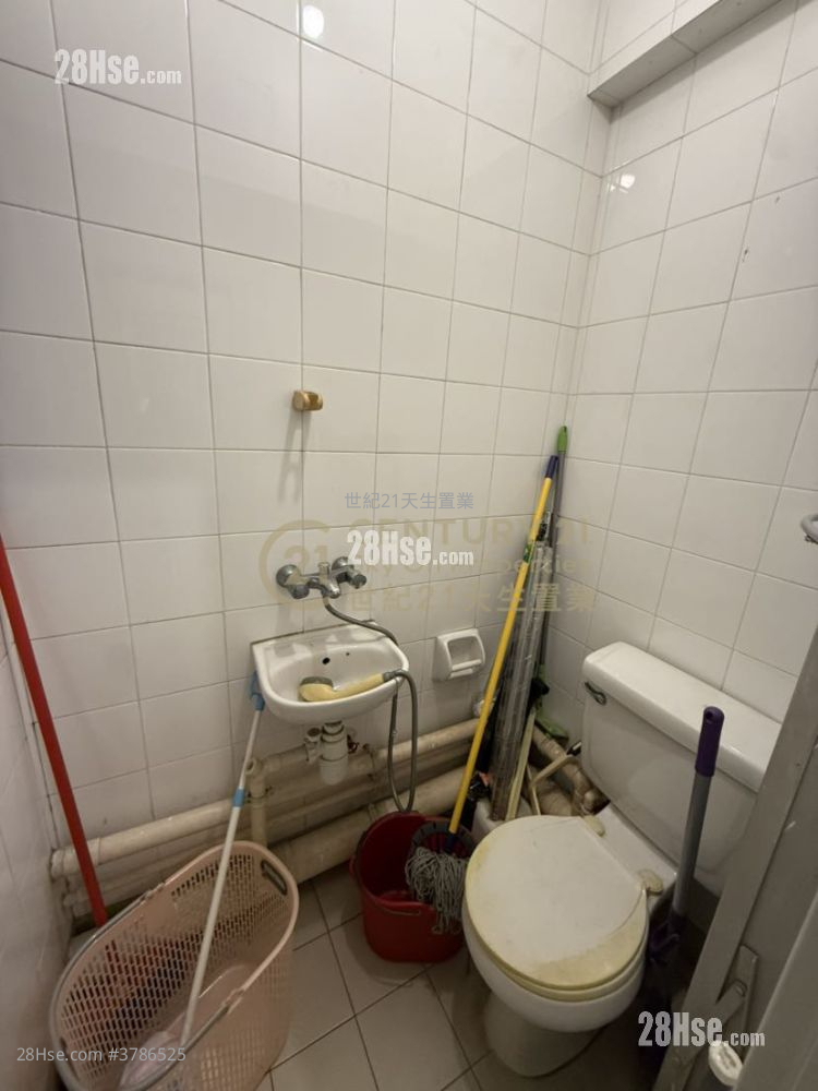 爱琴海岸 售盘 4 房 , 2 浴室 811 平方尺