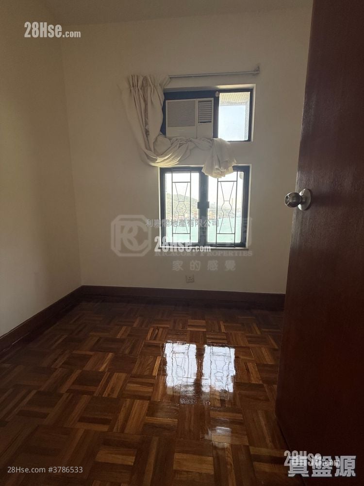 湾景花园 租盘 3 房 , 2 浴室 610 平方尺