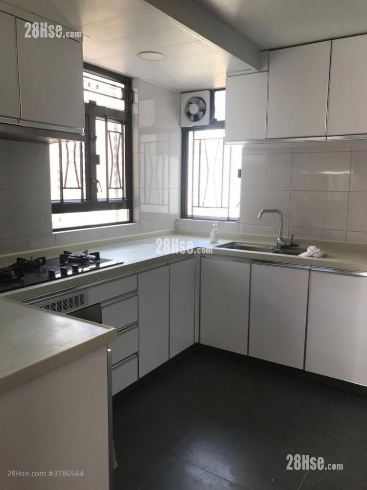 康明苑 售盘 4 房 , 3 浴室 1,457 平方尺