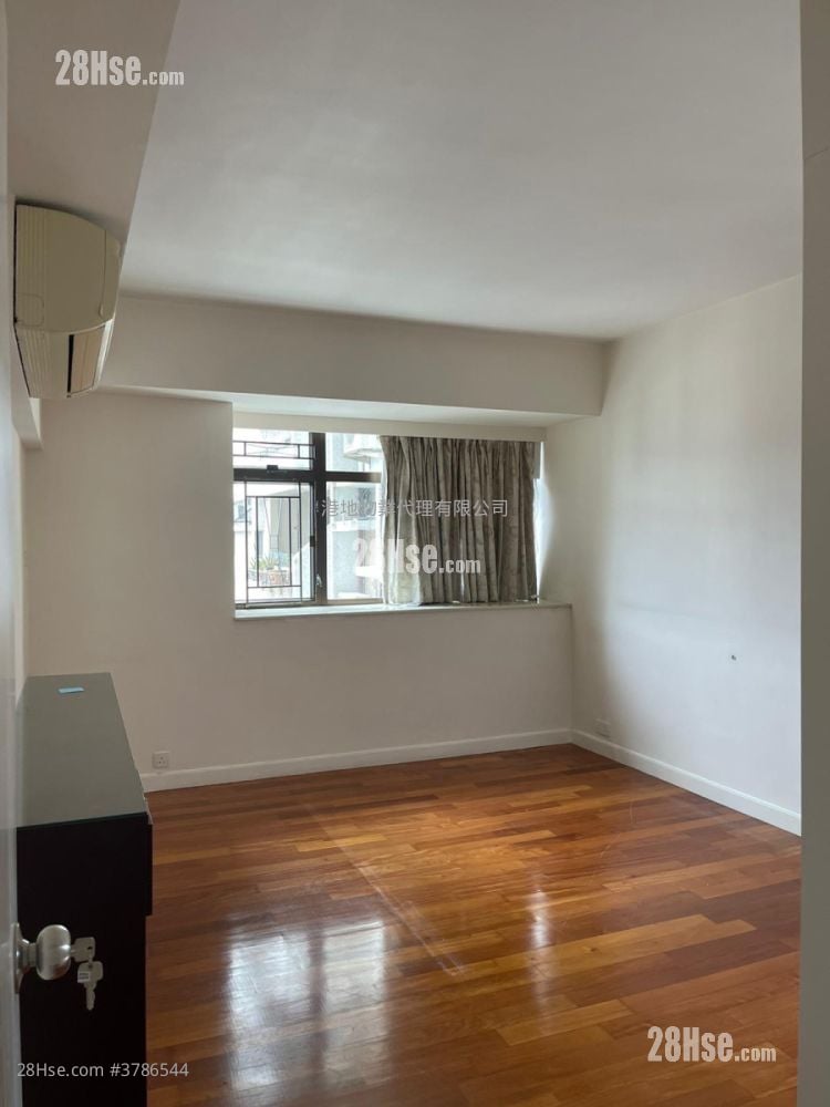 康明苑 售盘 4 房 , 3 浴室 1,457 平方尺