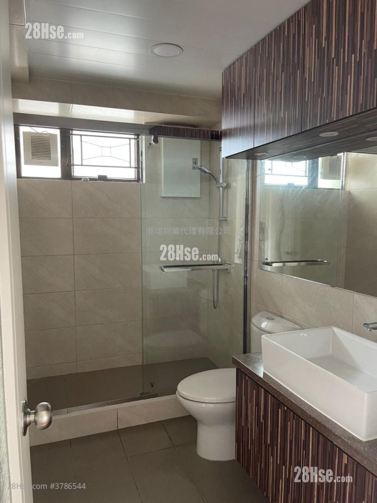 康明苑 售盘 4 房 , 3 浴室 1,457 平方尺