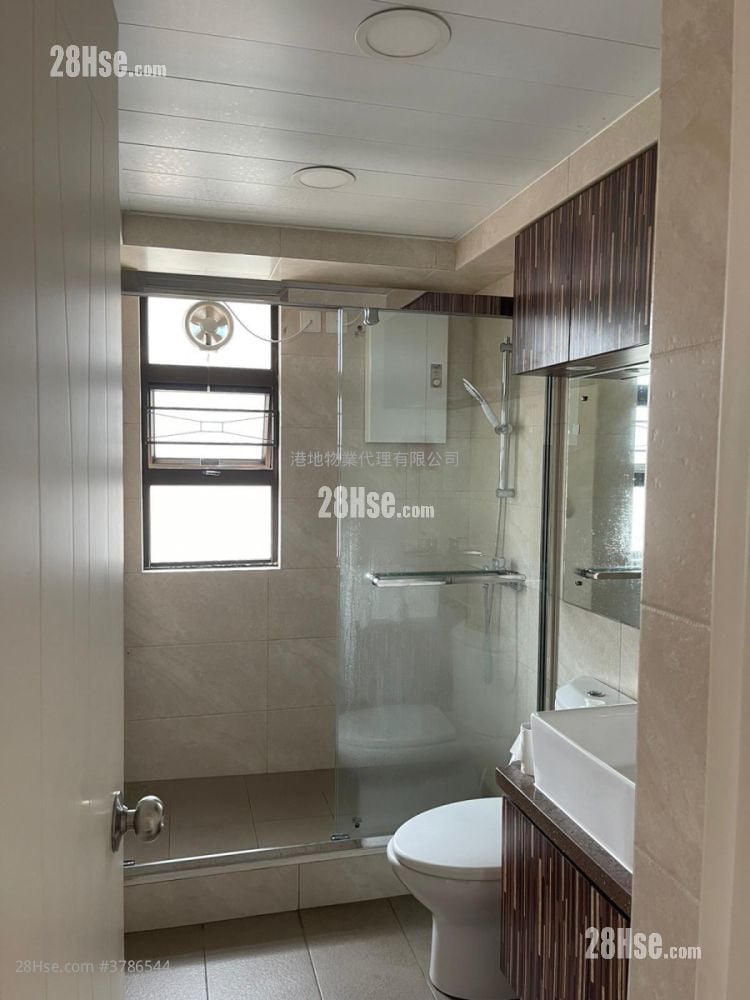 康明苑 售盘 4 房 , 3 浴室 1,457 平方尺