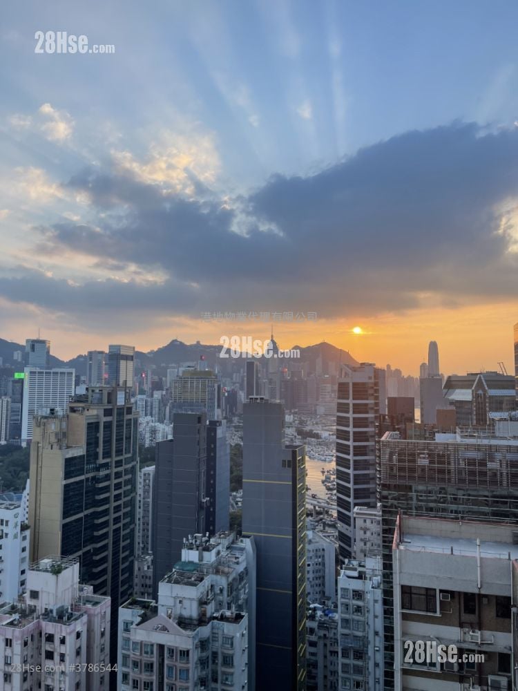 康明苑 售盘 4 房 , 3 浴室 1,457 平方尺