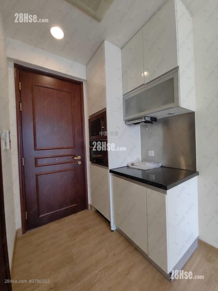 The Hermitage Rental Studio , 1 Bathroom 300 ft²