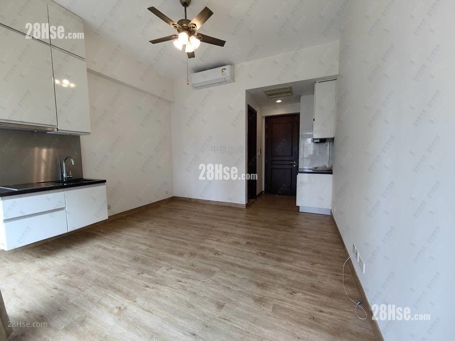 The Hermitage Rental Studio , 1 Bathroom 300 ft²