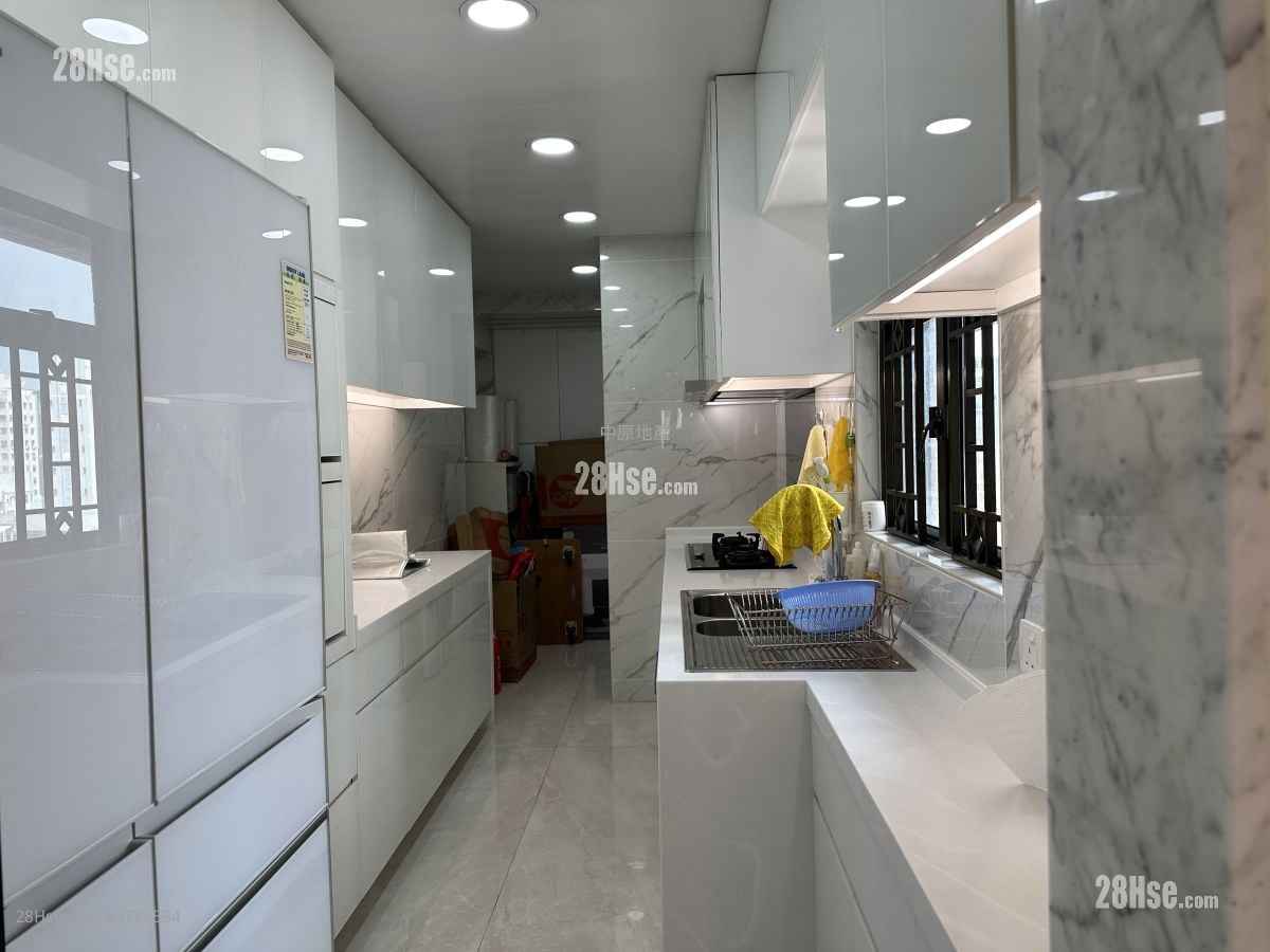 合益广场 售盘 3 房 , 3 浴室 990 平方尺