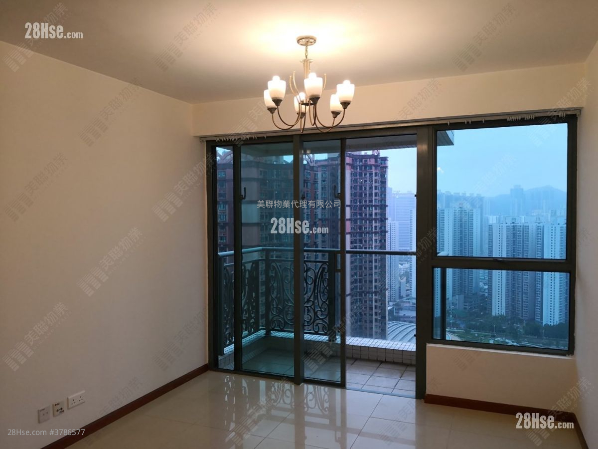 Residence Oasis Sell 4 Bedrooms 850 ft²