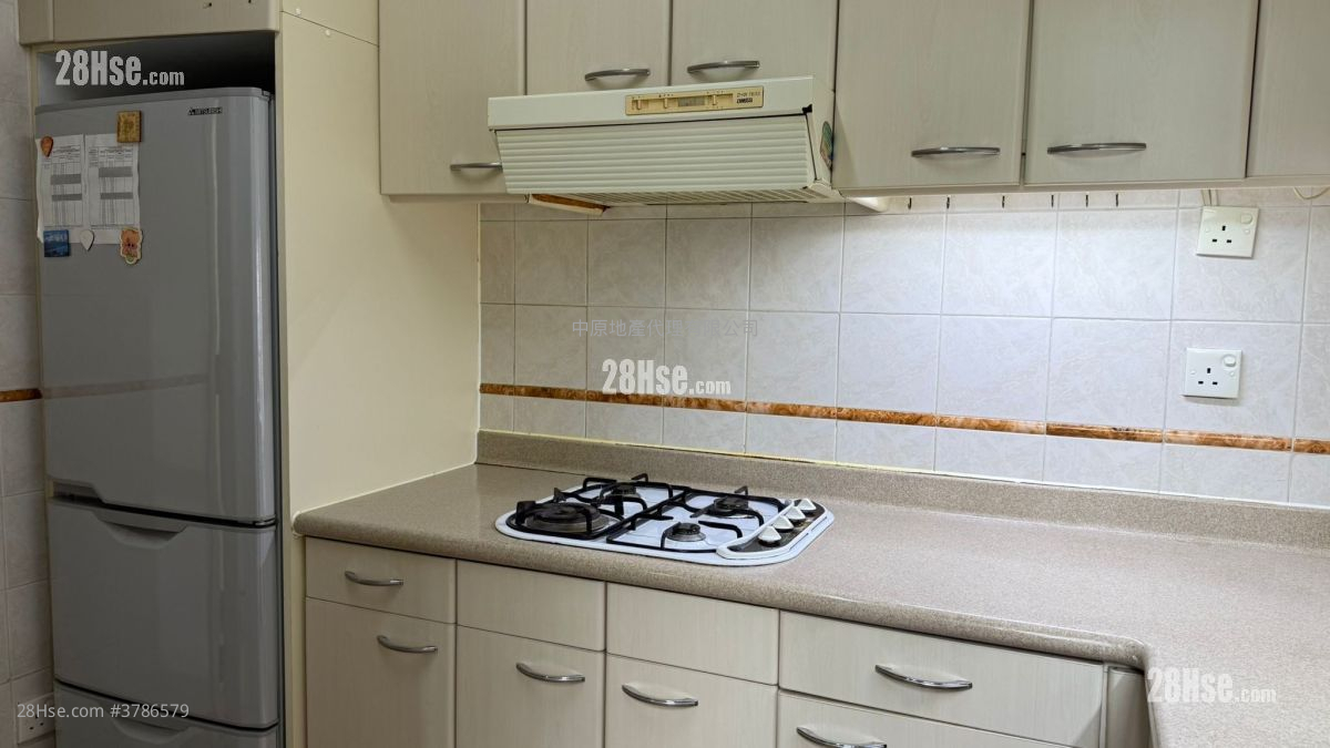 悠然山庄 售盘 3 房 914 平方尺