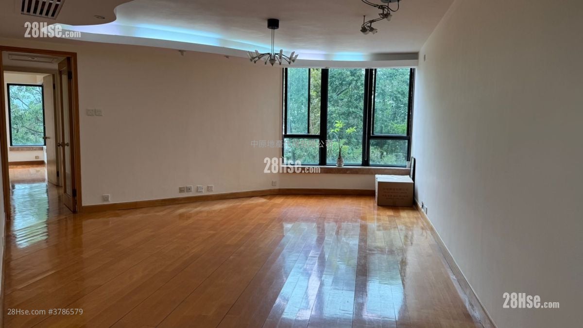 悠然山庄 售盘 3 房 914 平方尺