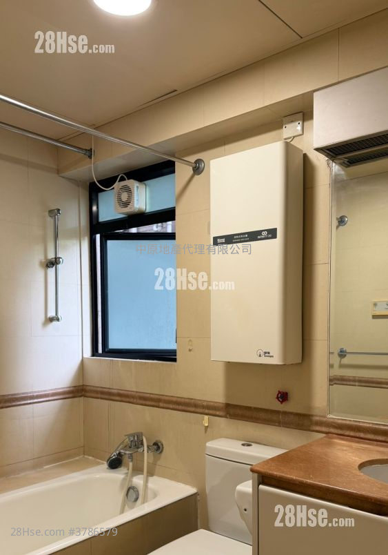 悠然山庄 售盘 3 房 914 平方尺