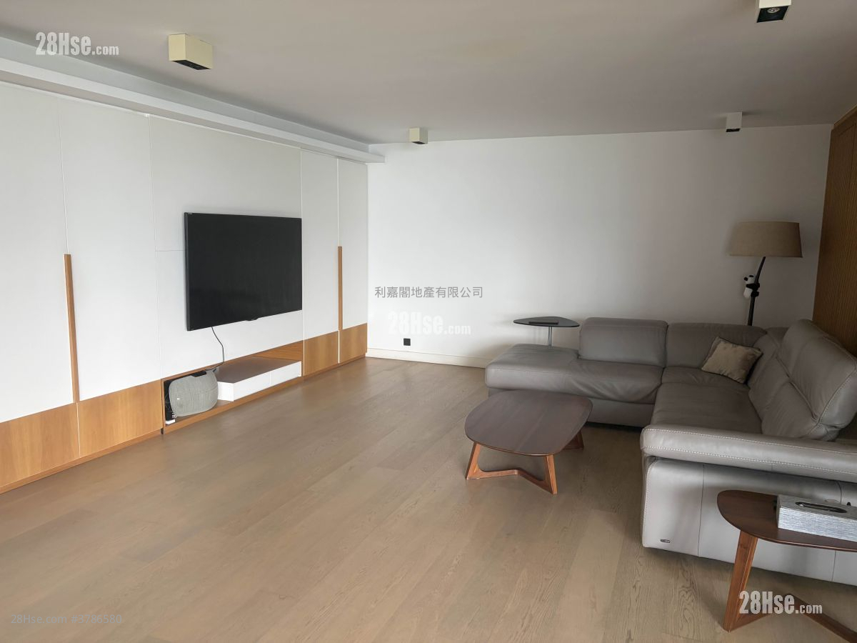 Taikoo Shing Sell 3 Bedrooms 1,114 ft²