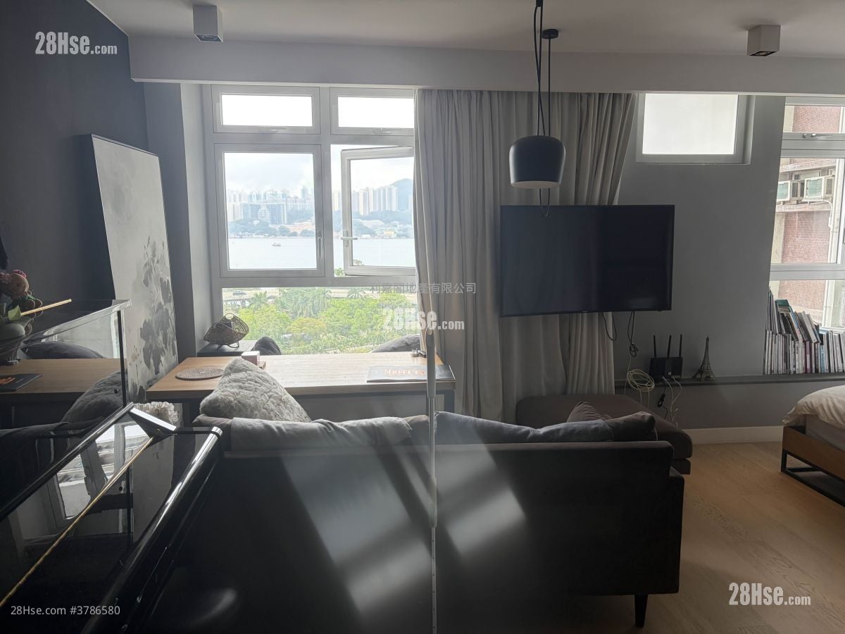 Taikoo Shing Sell 3 Bedrooms 1,114 ft²