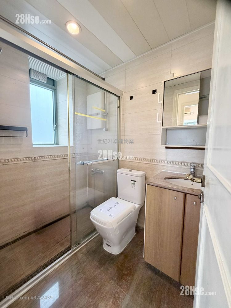 港景峰 售盘 2 房 , 1 浴室 457 平方尺