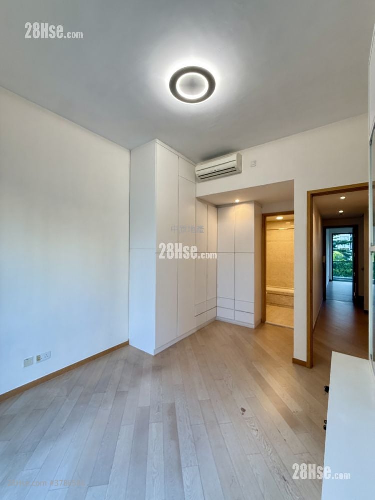 Avignon Rental 2,543 ft²