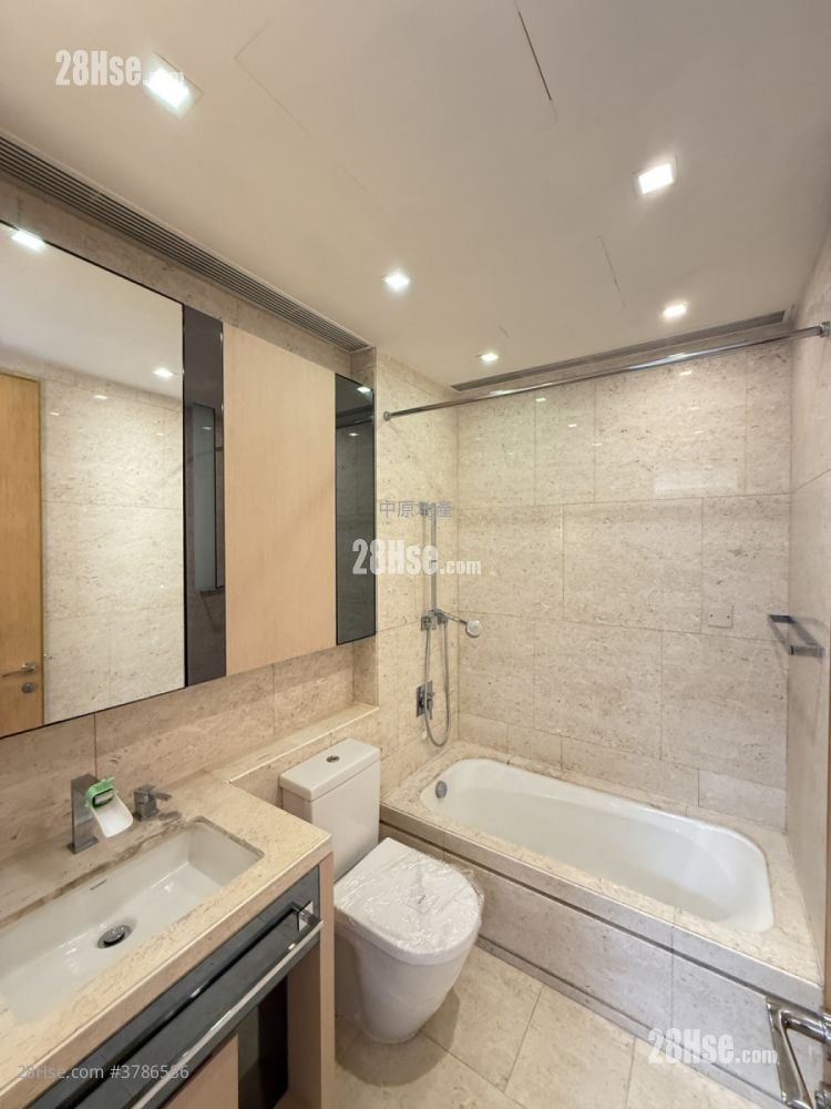 Avignon Rental 2,543 ft²