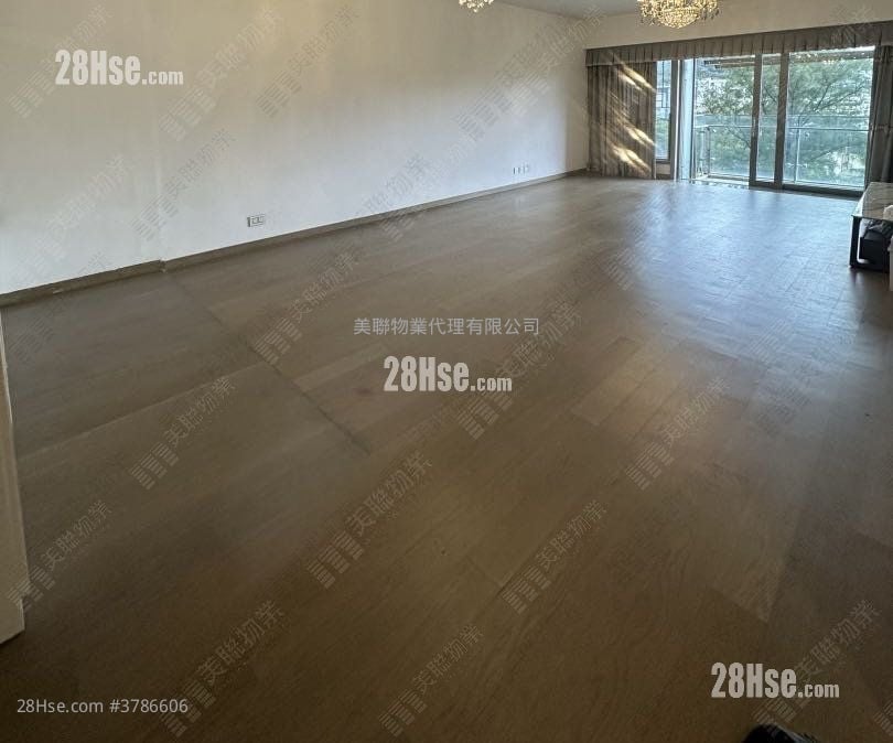 The Zumurud Sell 4 Bedrooms , 4 Bathrooms 1,657 ft²