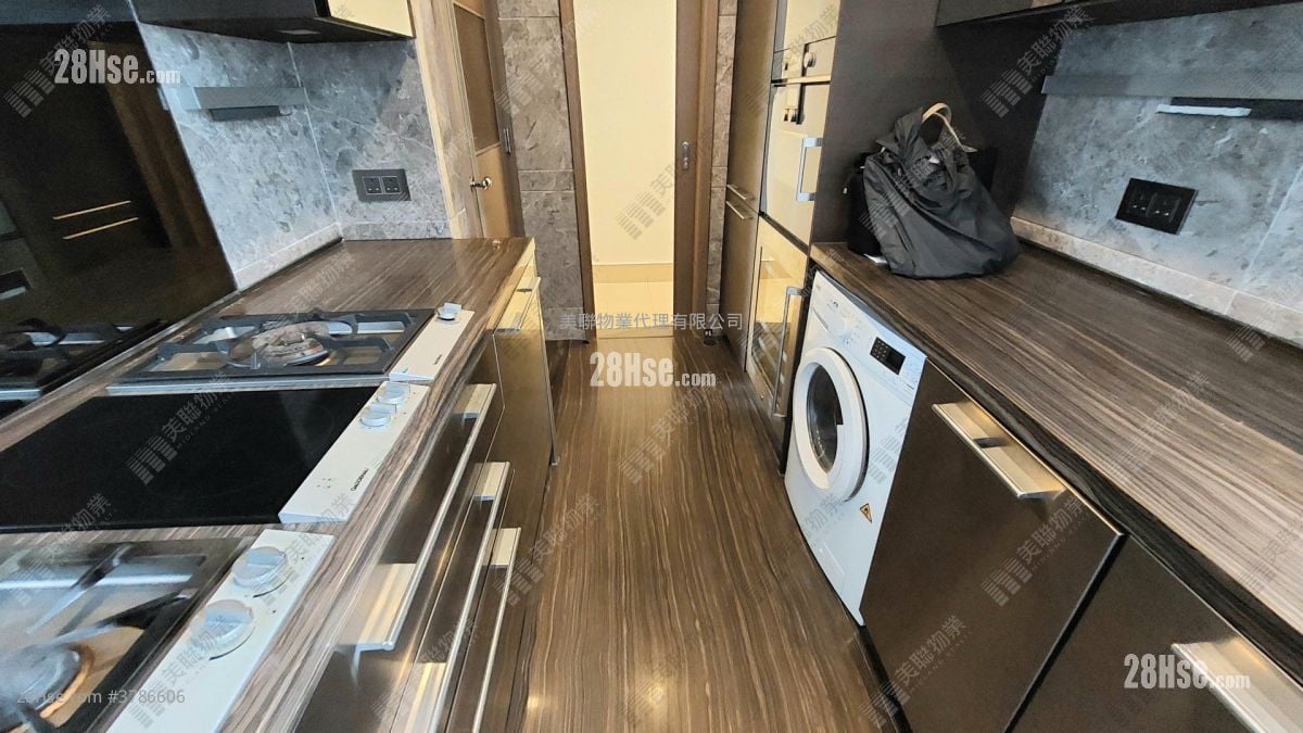 The Zumurud Sell 4 Bedrooms , 4 Bathrooms 1,657 ft²