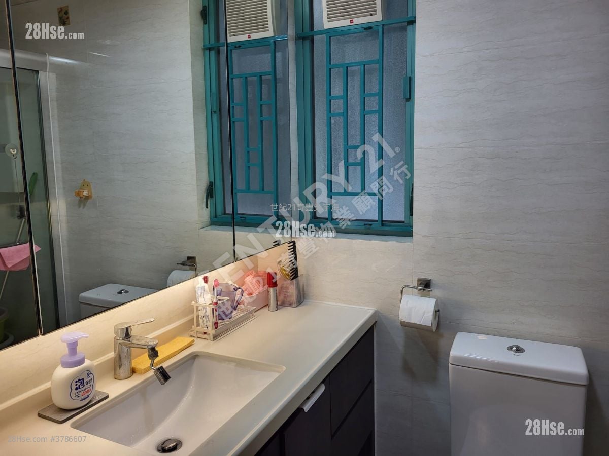 Monte Vista Sell 3 Bedrooms , 2 Bathrooms 858 ft²