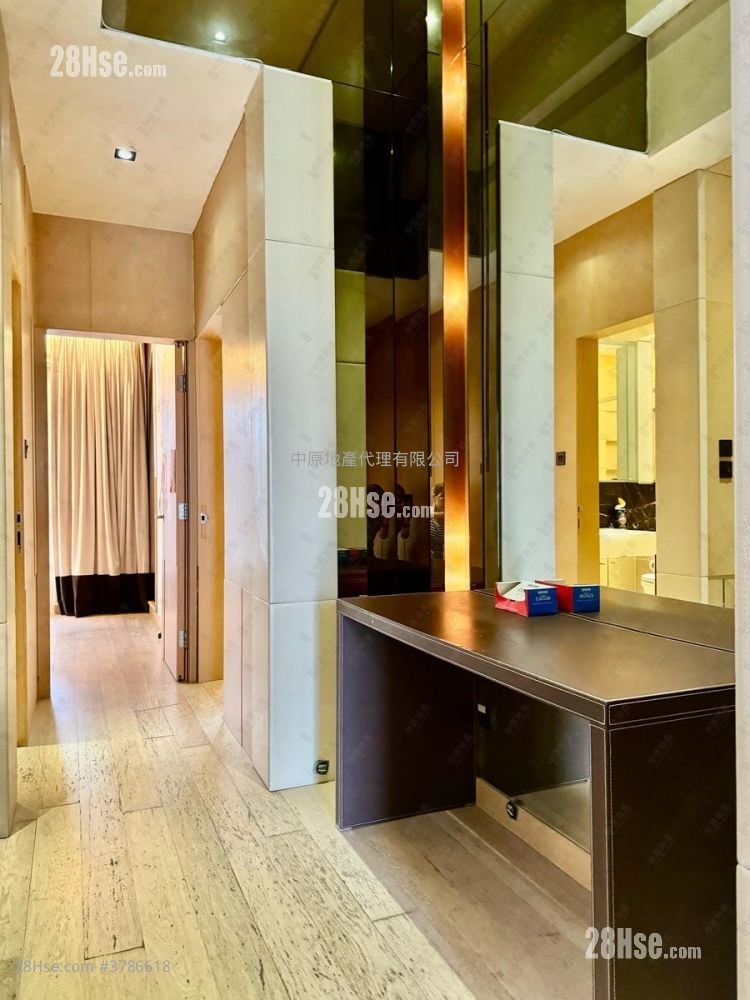 毕架山峰 售盘 4 房 2,638 平方尺