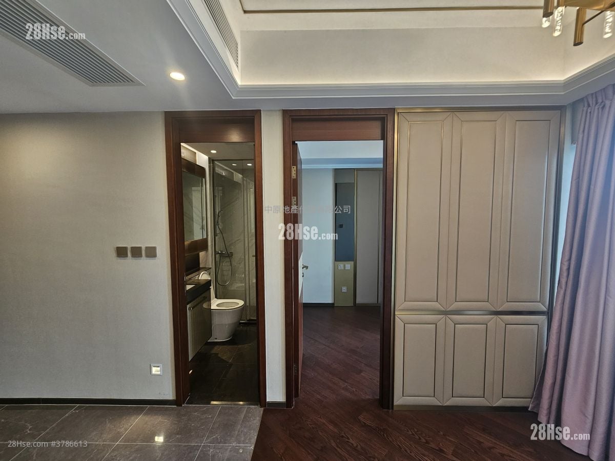 The Vertex Sell 1 Bedroom , 1 Bathroom 319 ft²