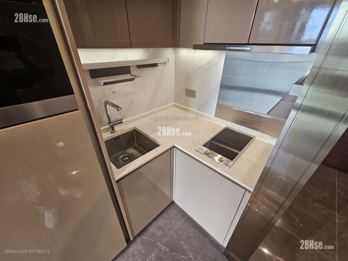 The Vertex Sell 1 Bedroom , 1 Bathroom 319 ft²