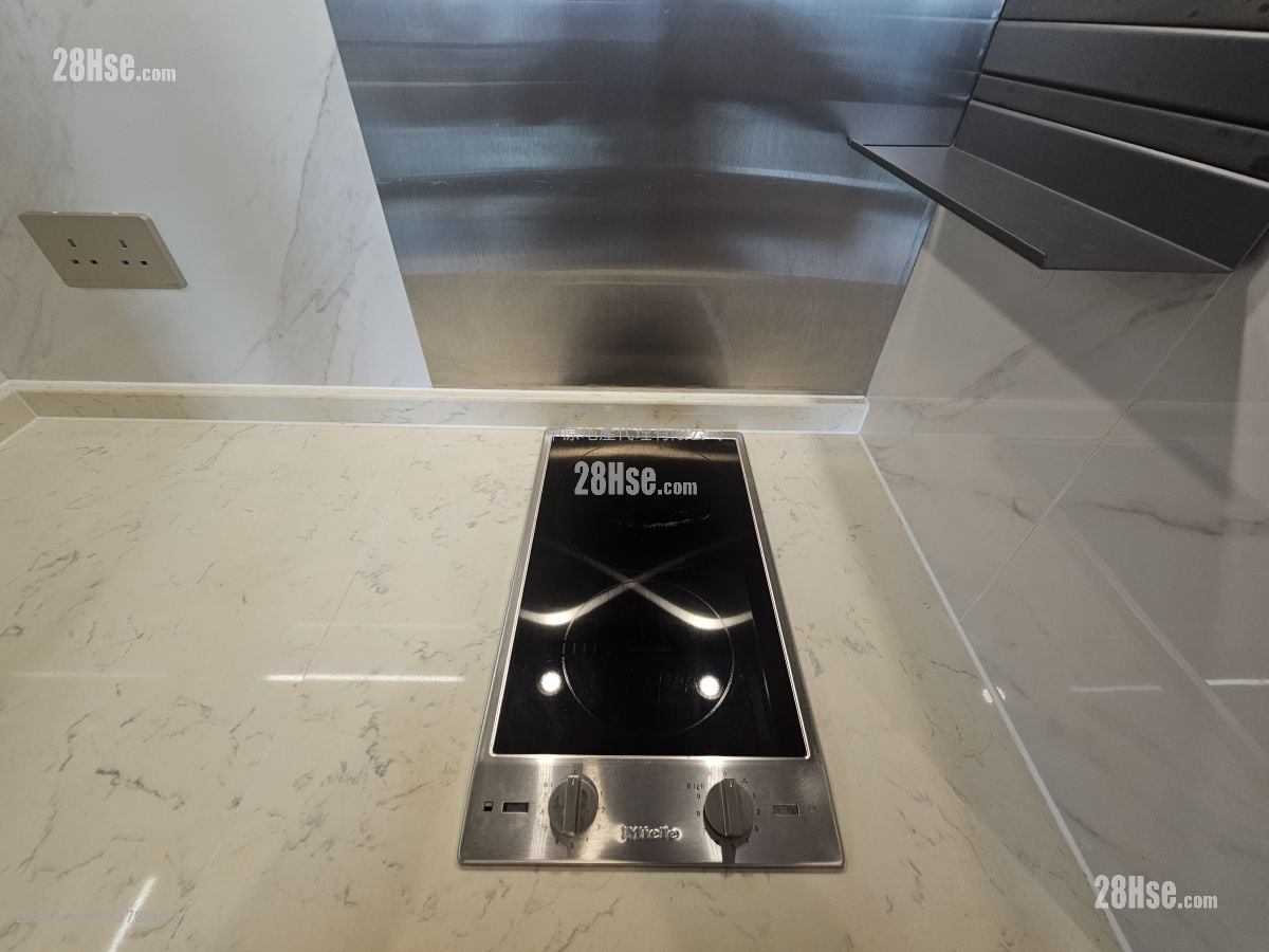 The Vertex Sell 1 Bedroom , 1 Bathroom 319 ft²