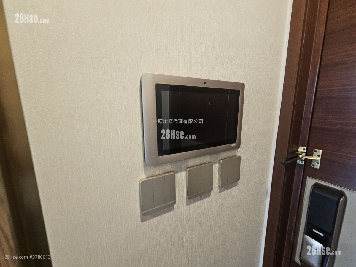 The Vertex Sell 1 Bedroom , 1 Bathroom 319 ft²