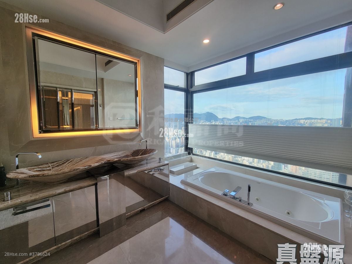 凯旋门 售盘 5+ 房 , 5+ 浴室 2,522 平方尺