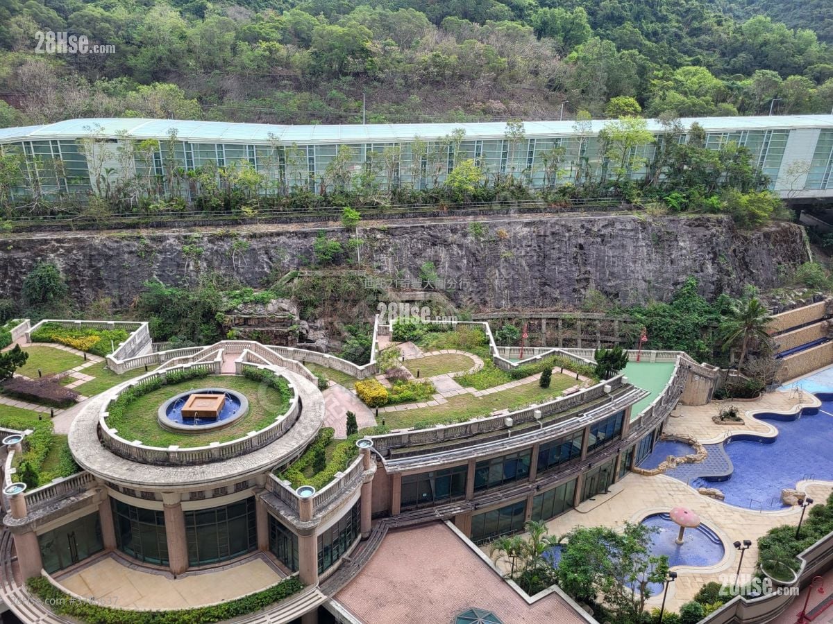 Monte Vista Sell 3 Bedrooms , 3 Bathrooms 858 ft²