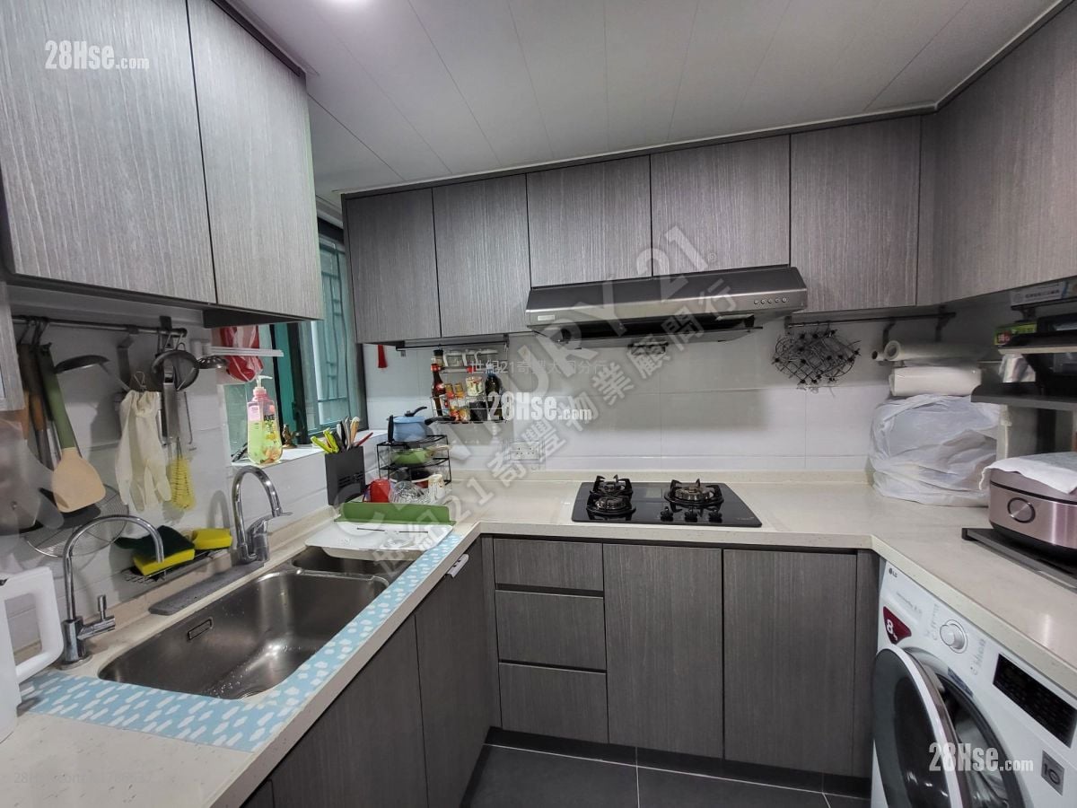 Monte Vista Sell 3 Bedrooms , 3 Bathrooms 858 ft²