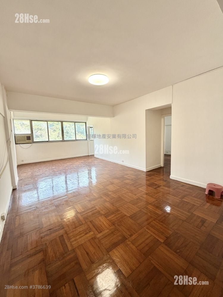 La Belle Mansion Sell 3 Bedrooms , 2 Bathrooms 1,184 ft²