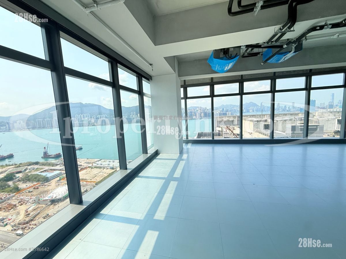 East Kowloon Top Sea View Office Sell 1,191 ft²