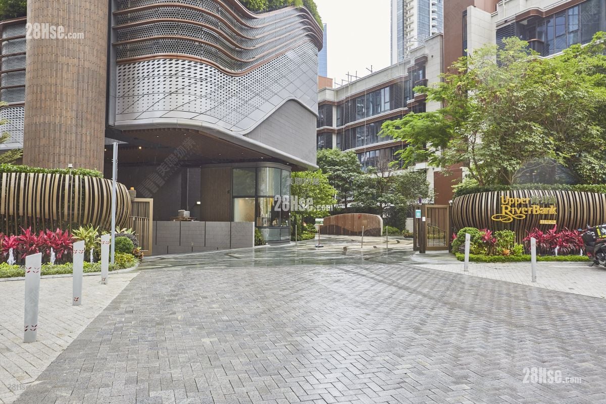 Upper River Bank Rental 479 ft²