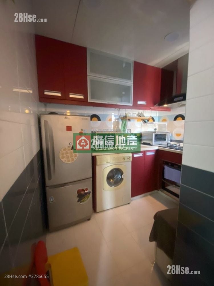 金华大厦 租盘 2 房 , 1 浴室 347 平方尺