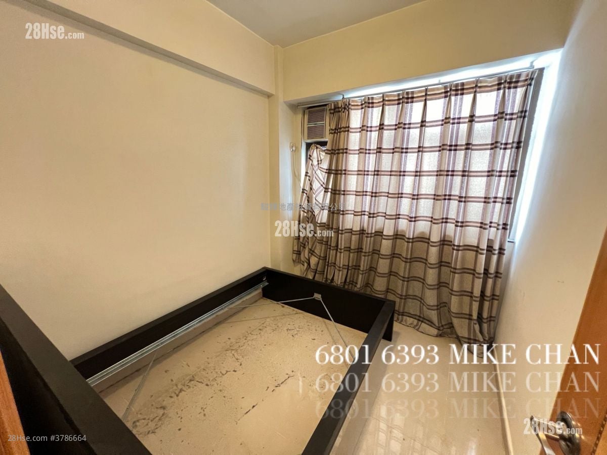 Tai Wah House Sell 2 Bedrooms , 1 Bathroom 350 ft²