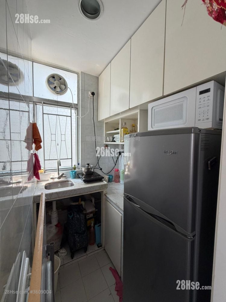 广兴大厦 售盘 1 房 , 1 浴室 239 平方尺