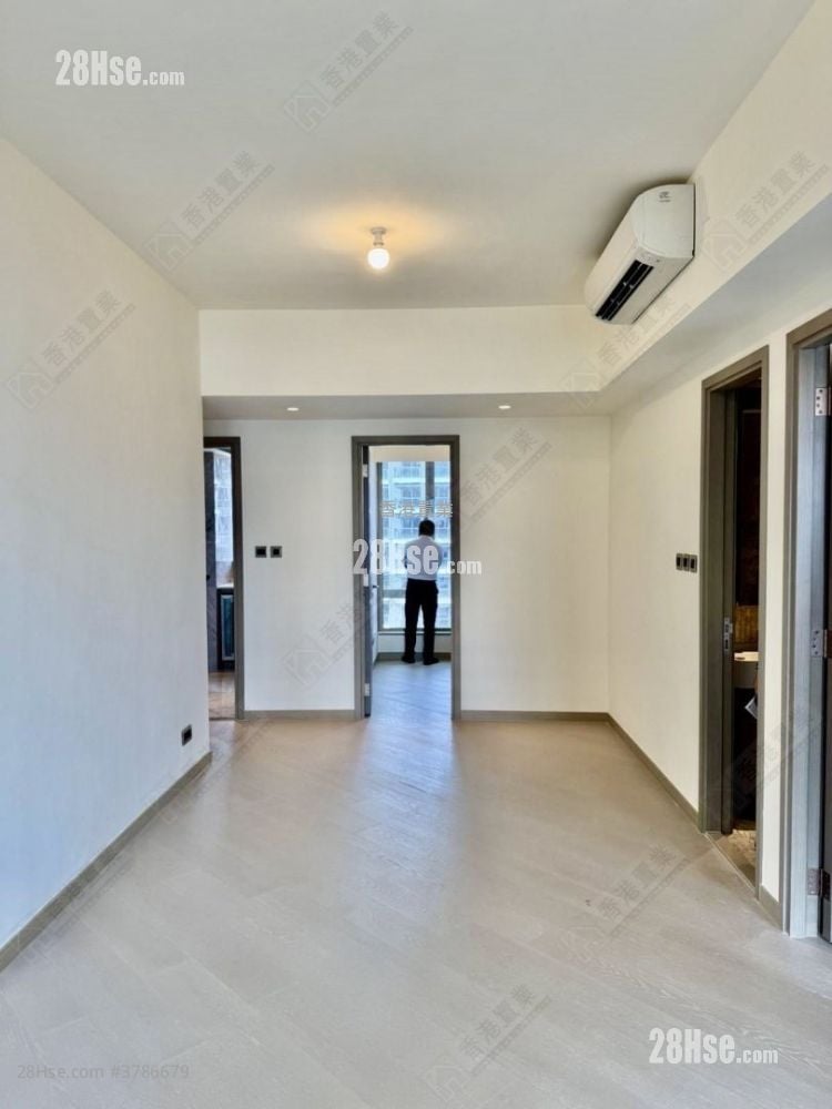 Pano Harbour Rental 2 Bedrooms , 1 Bathroom 659 ft²