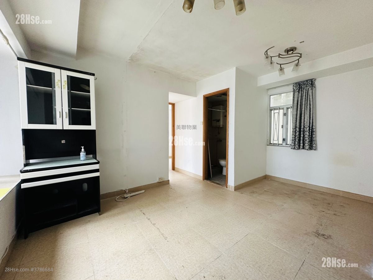 希尔顿中心 售盘 2 房 , 1 浴室 427 平方尺