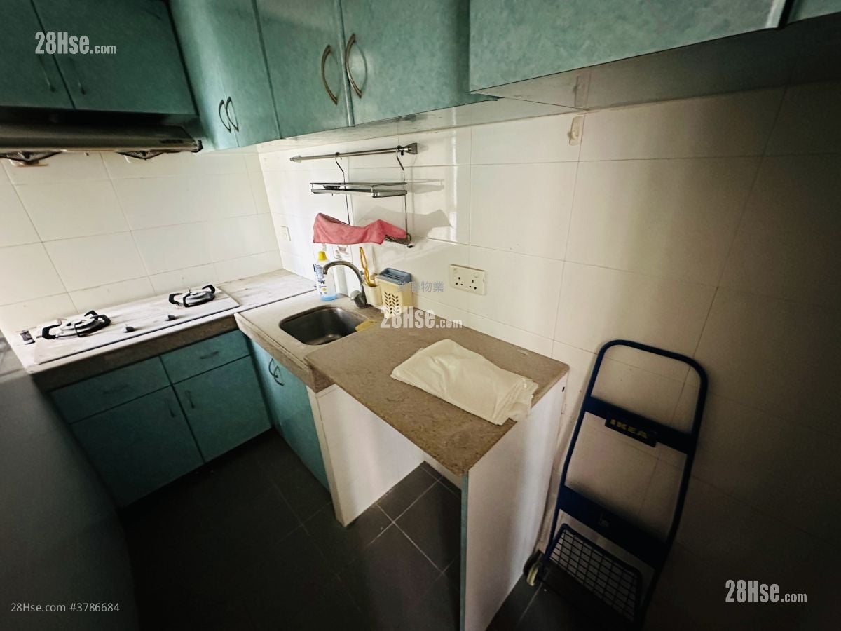 希尔顿中心 售盘 2 房 , 1 浴室 427 平方尺