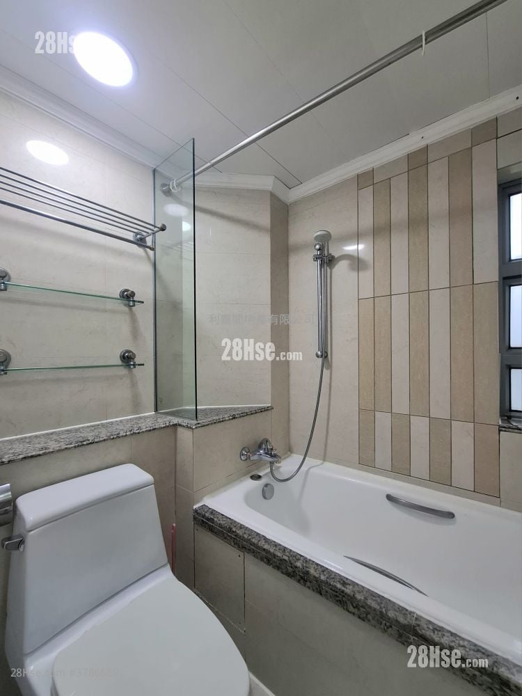 映湾园 售盘 3 房 , 2 浴室 729 平方尺