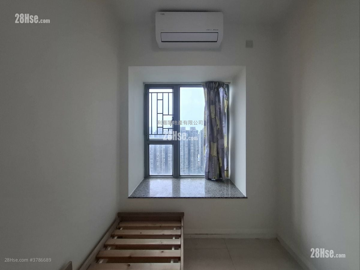 映湾园 售盘 3 房 , 2 浴室 729 平方尺