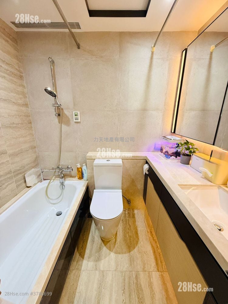 天钻 售盘 2 房 , 2 浴室 735 平方尺