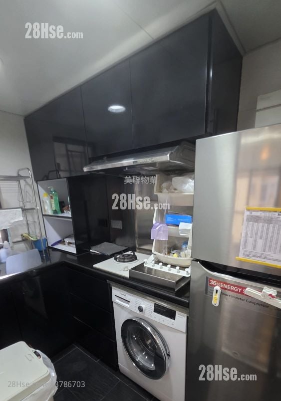 The Sherwood Sell 3 Bedrooms 568 ft²