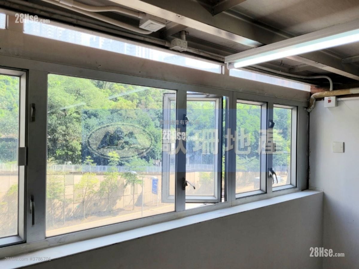 嘉力工业中心 租盘