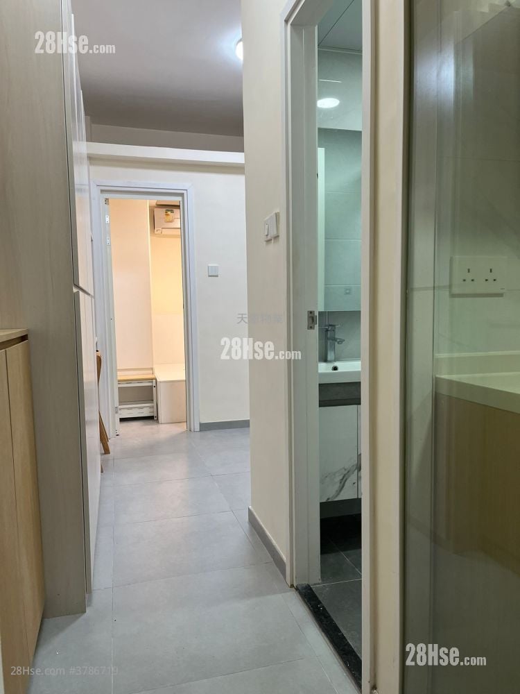 Wanchai Rental 1 Bedroom 282 ft²