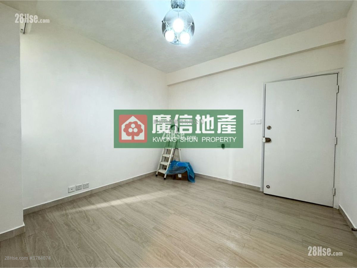 Winfield Building Rental Studio , 1 Bathroom 194 ft²