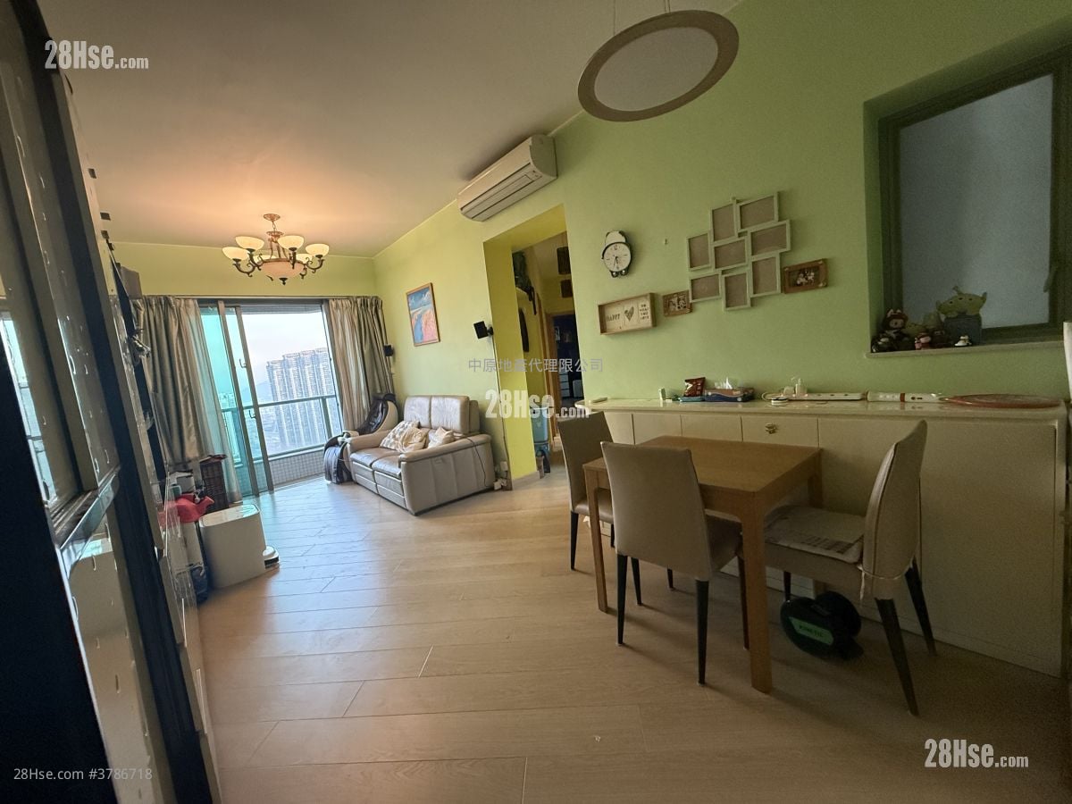 Coastal Skyline Sell 3 Bedrooms , 2 Bathrooms 777 ft²