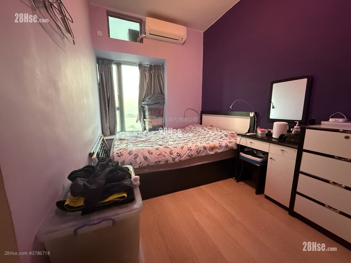 Coastal Skyline Sell 3 Bedrooms , 2 Bathrooms 777 ft²